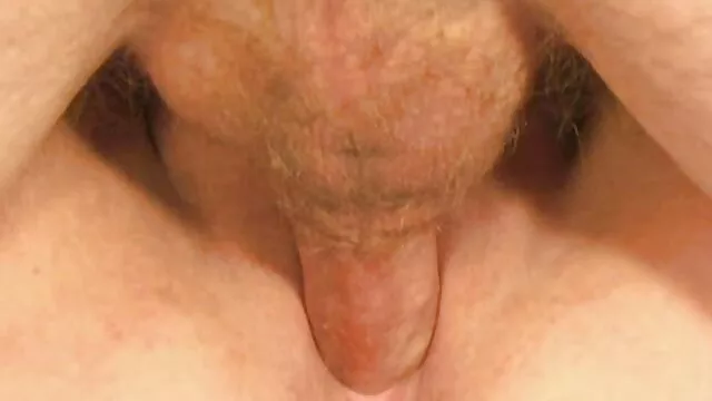 สาวสวยกำลังให้ blowjob สองครั้งที่ยอดเยี่ยมแก่คนแก่เงี่ยน วีดีโอ x เกาหลี