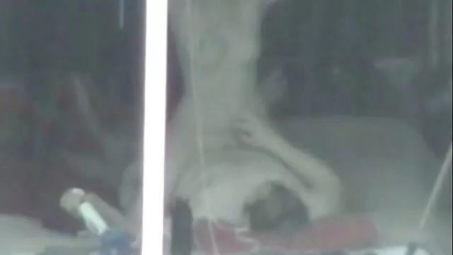 Alexx Spears fucks red วีดีโอ โป็ head tatooed bitch and gets his cock sucked