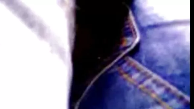 ยุ่งสีน้ำตาลจอบให้ ค ลิบ วีดีโอ xx blowjob อย่างละเอียดเพื่อเพื่อน grungy