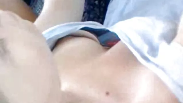 หมอนวดหญิง Chika Matsura fucks ลูกค้าของเธอบนโต๊ะนวด วีดีโอ หนัง โป